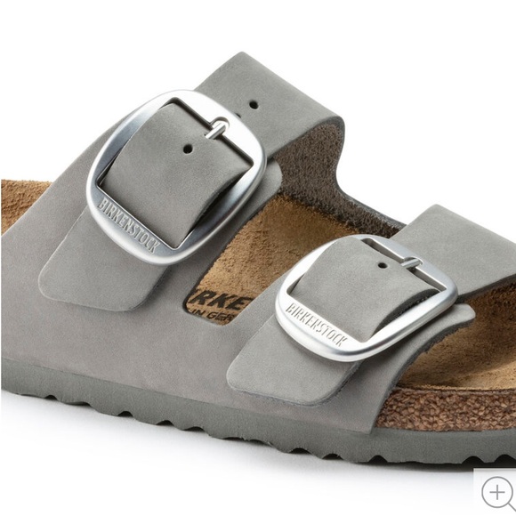 Arizona Big Buckle
Nubuck Leather
Dove Gray women size 36 US 6 - Picture 5 of 16